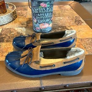 UGG duck shoes moccasins fleece lined navy blue women’s size 12